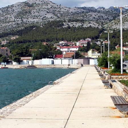 Apartments With A Parking Space Starigrad, Paklenica - 6431 Buitenkant foto